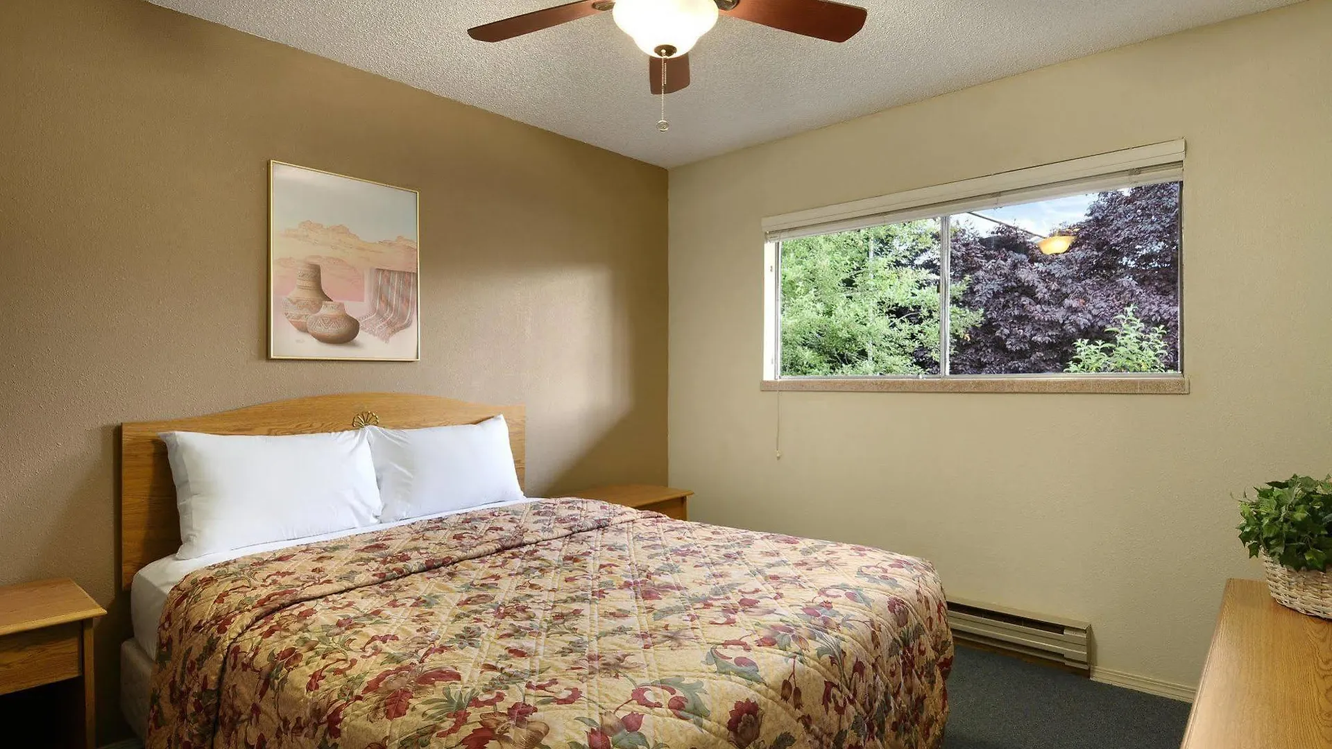 Travelodge By Wyndham Seattle University